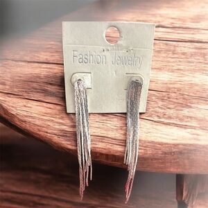 Elegant Silver tone Dangle Earrings